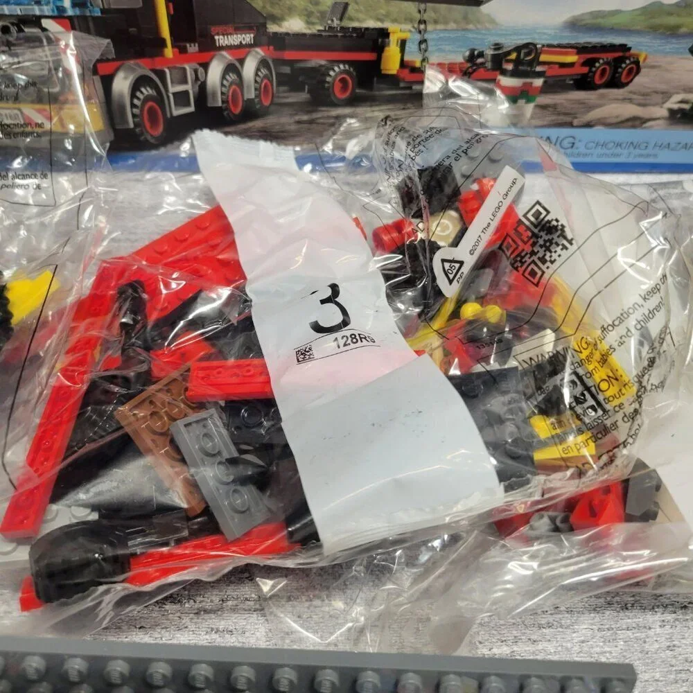 LEGO City Heavy Cargo Transport 60183